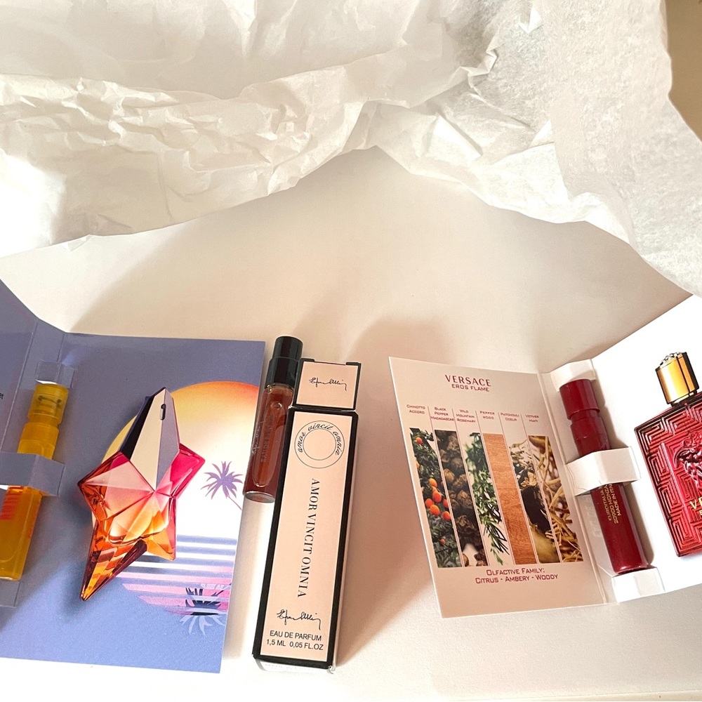 3 pc bundle mini perfume wallet samples carry on New